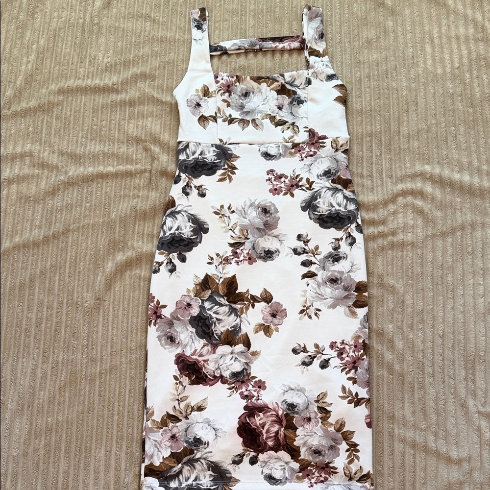 Windsor White Floral Midi Dress